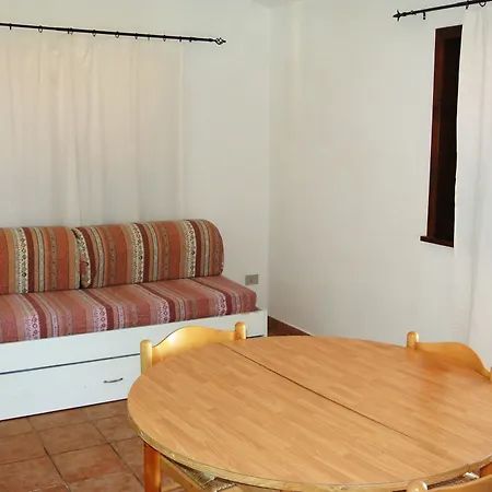 Paradiso Apartment *
